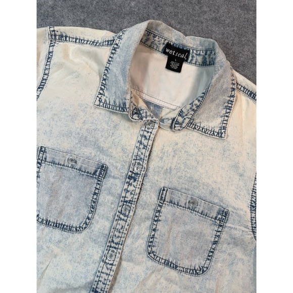 Wet Seal Tops - Wet Seal Womens Acid Wash Denim Button Down Shirt Y2K Blue White Cotton Large